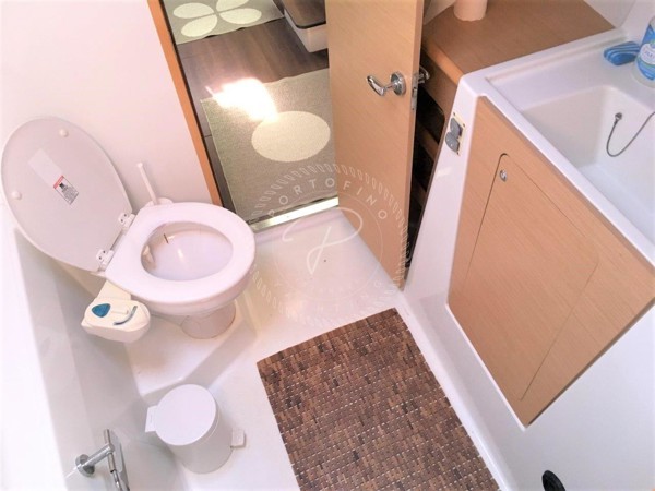 2011 LAGOON 400