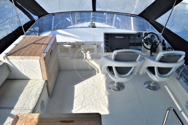 2014 ABSOLUTE 53 FLY