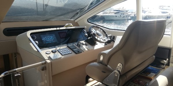 2019 AZIMUT 66 FLY
