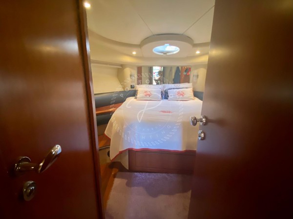 2009 AZIMUT 42