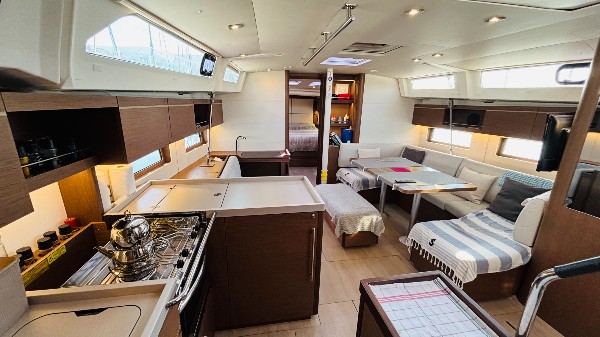 2022 BENETEAU OCEANIS 46.1