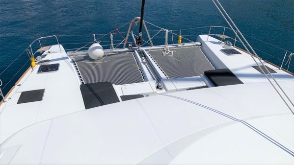 2021 LAGOON 52 F