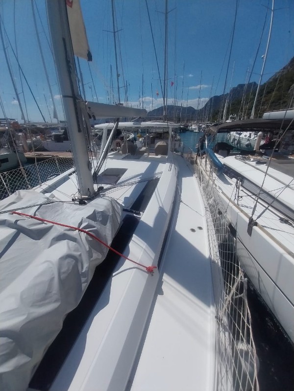 2021 BENETEAU OCEANIS 51.1