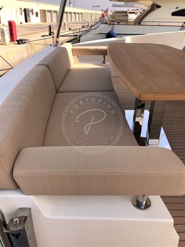 2015 NUMARINE 70 FLY