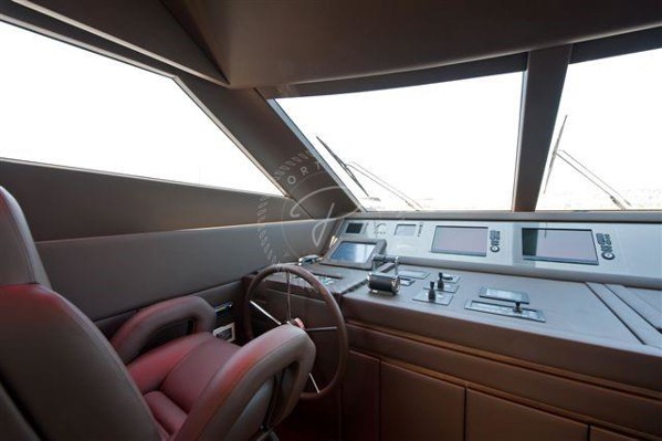 2012 SANLORENZO SL82