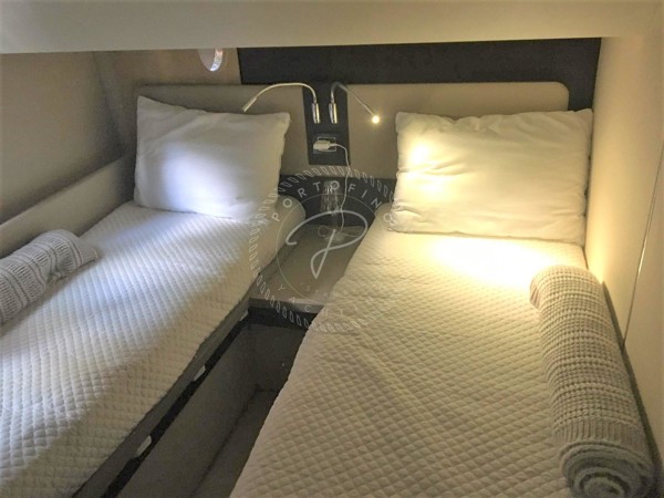 2016 AZIMUT 66 FLY