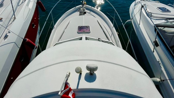 2008 BENETEAU ANTARES 9