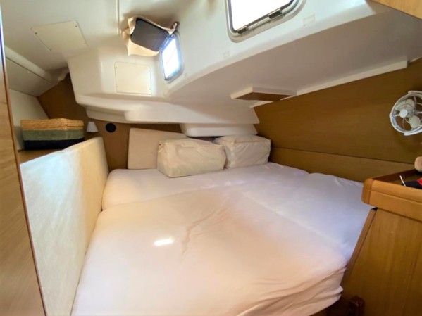 2009 JEANNEAU SUN ODYSSEY 39 DS