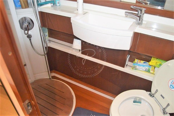 2008 PRINCESS 54