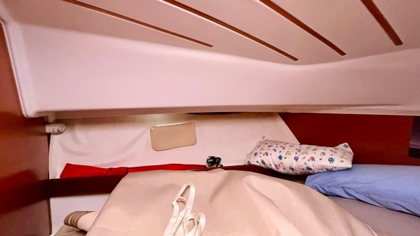 2008 BENETEAU ANTARES 9
