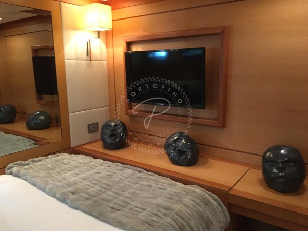 2010 SANLORENZO 37M