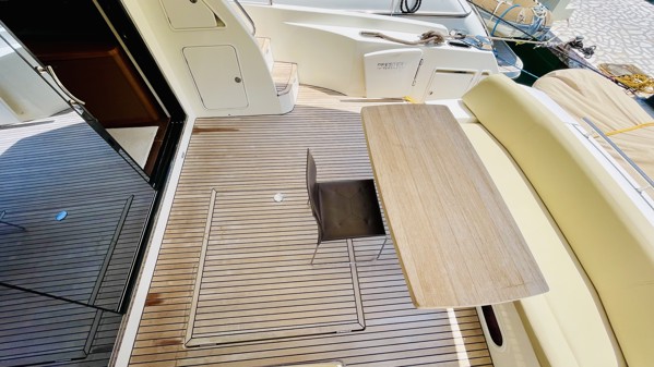 2011 PRESTIGE 60 FLY