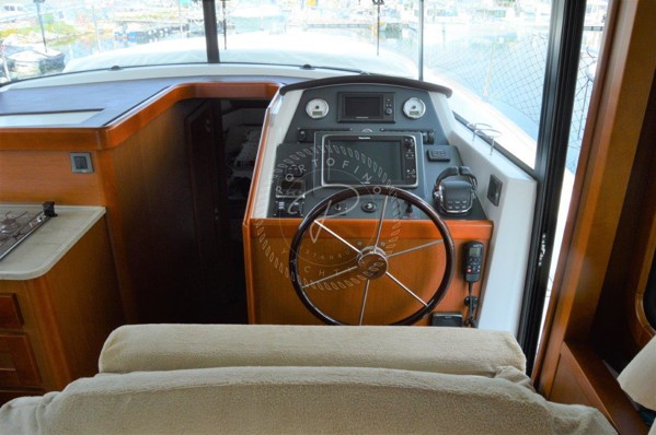 2015 BENETEAU SWIFT TRAWLER 44