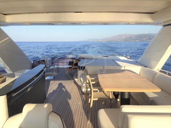 2014 PRINCESS 88