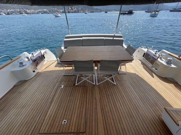 2022 SIRENA 64