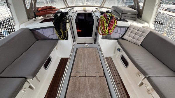 2014 BENETEAU OCEANIS 48