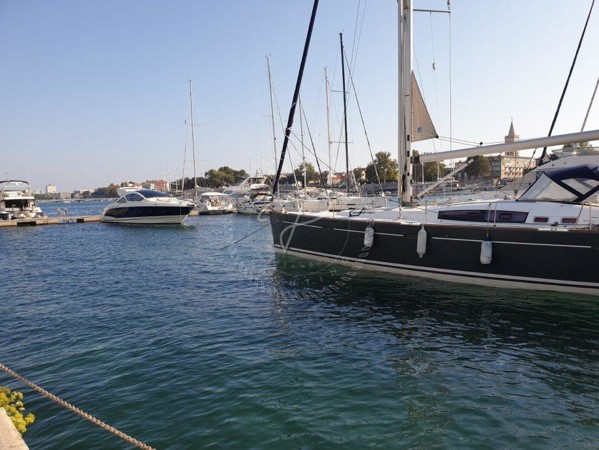 2009 BENETEAU OCEANIS 54