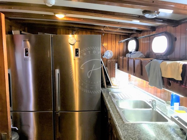 2000 BODRUM GULET 28M
