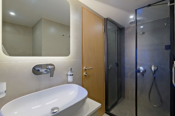 2025 LUXURY GULET 42 M