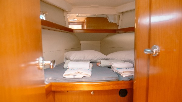 2008 BENETEAU OCEANIS 40 