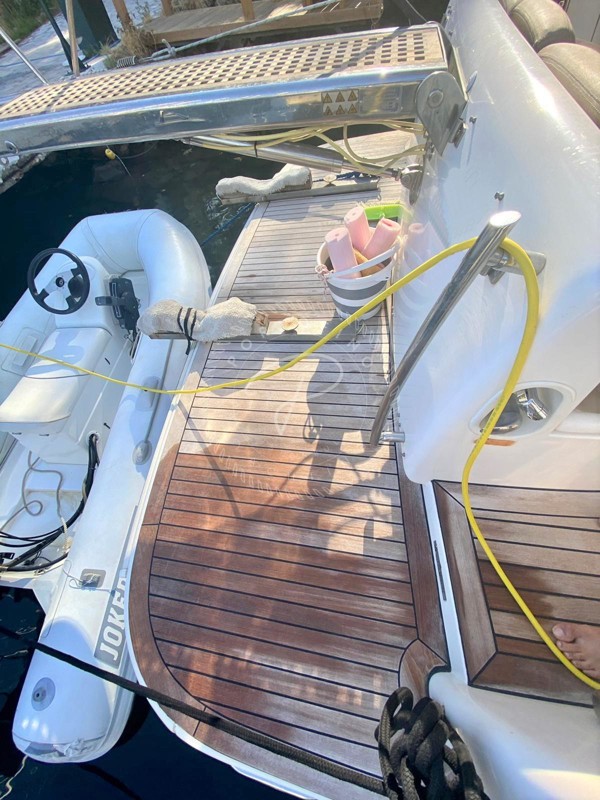 2009 AZIMUT 42