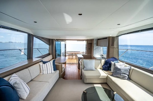 2023 PRINCESS F65