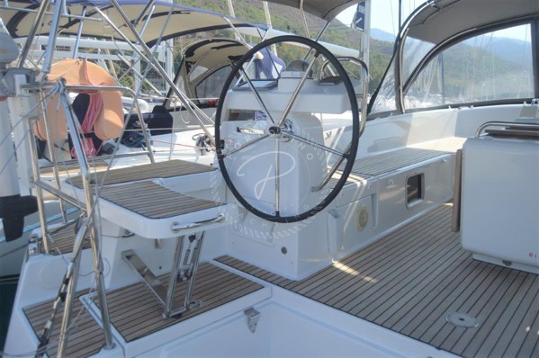 2016 JEANNEAU 54