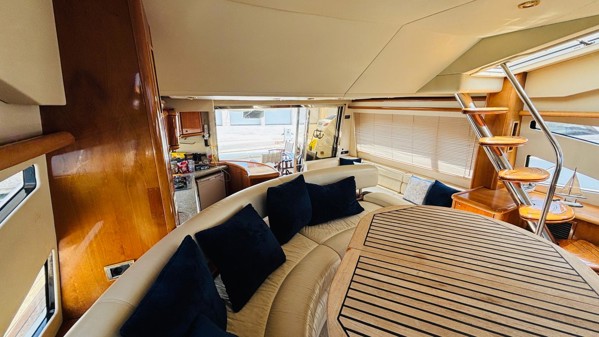 2000 SUNSEEKER MANHATTAN 64