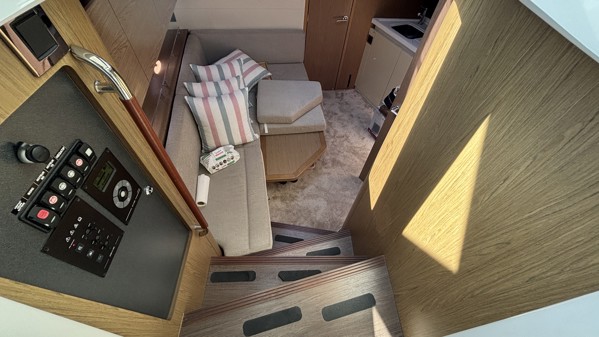 2014 BENETEAU GT 38