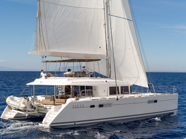2015 LAGOON 560 S2