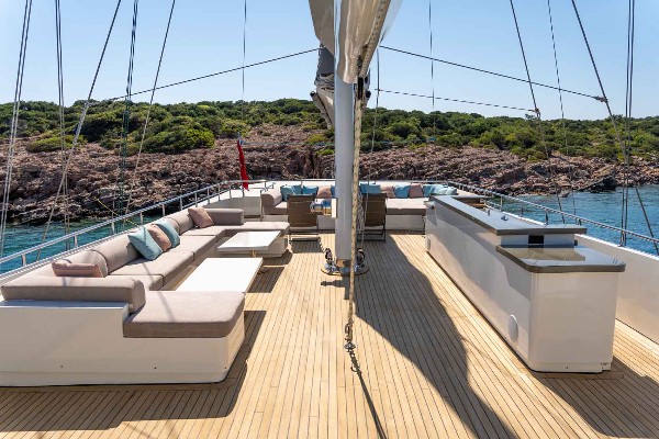 2024 MOTOR SAILOR 50 M