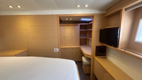 2015 LAGOON 560 S2
