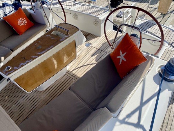 2009 BENETEAU OCEANIS 50