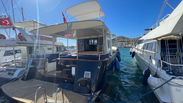 2007 CUSTOM WOODEN TRAWLER 48