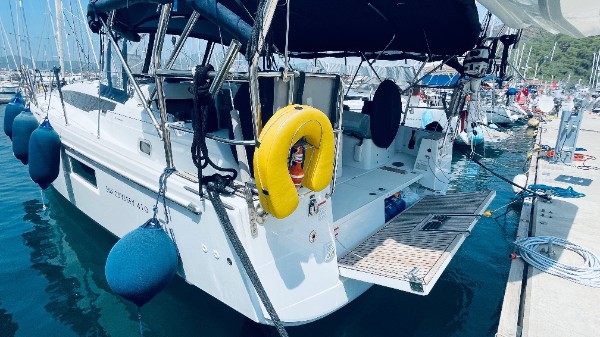 2020 JEANNEAU SUN ODYSSEY 410