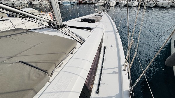 2018 JEANNEAU 54