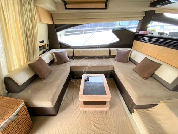 2012 AZIMUT 64 FLY