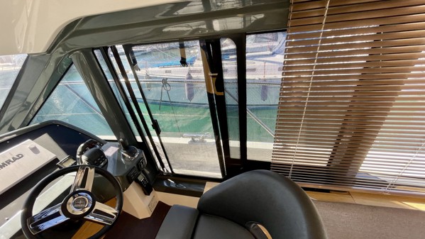 2018 BAVARIA R40