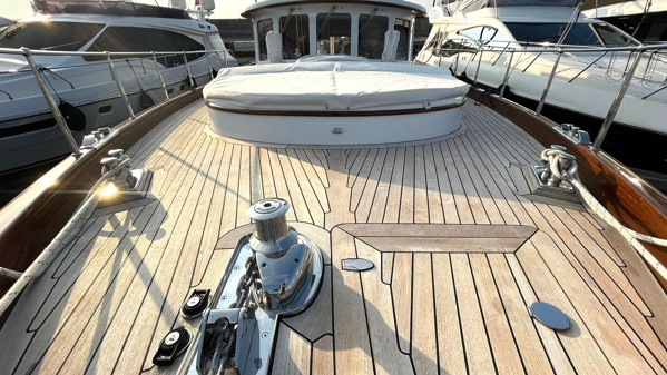 2009 TAKA YACHTS LOBSTER 18M