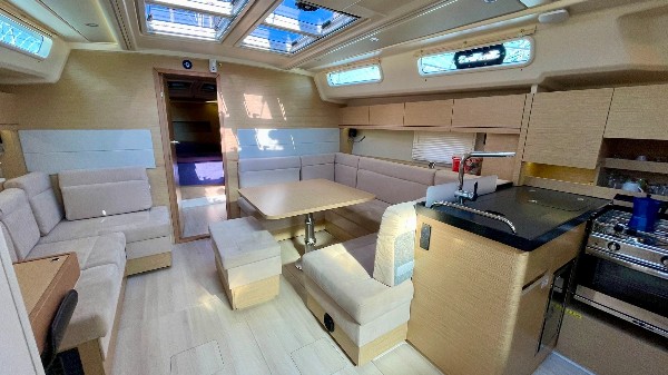 2022 HANSE 458