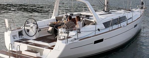 2015 BENETEAU OCEANIS 48