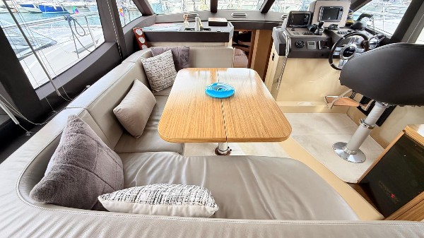 2015 AZIMUT MAGELLANO 43