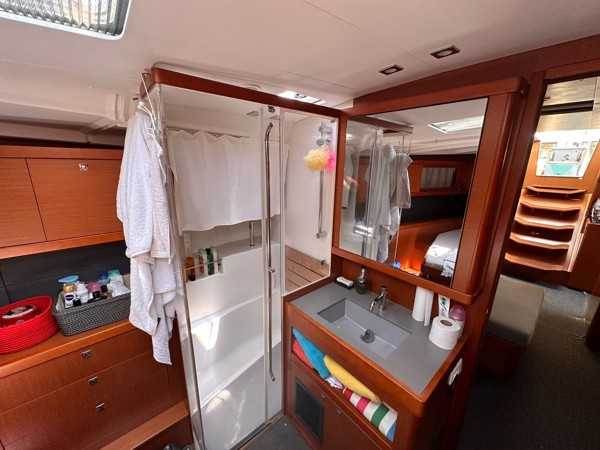 2016 BENETEAU OCEANIS 48
