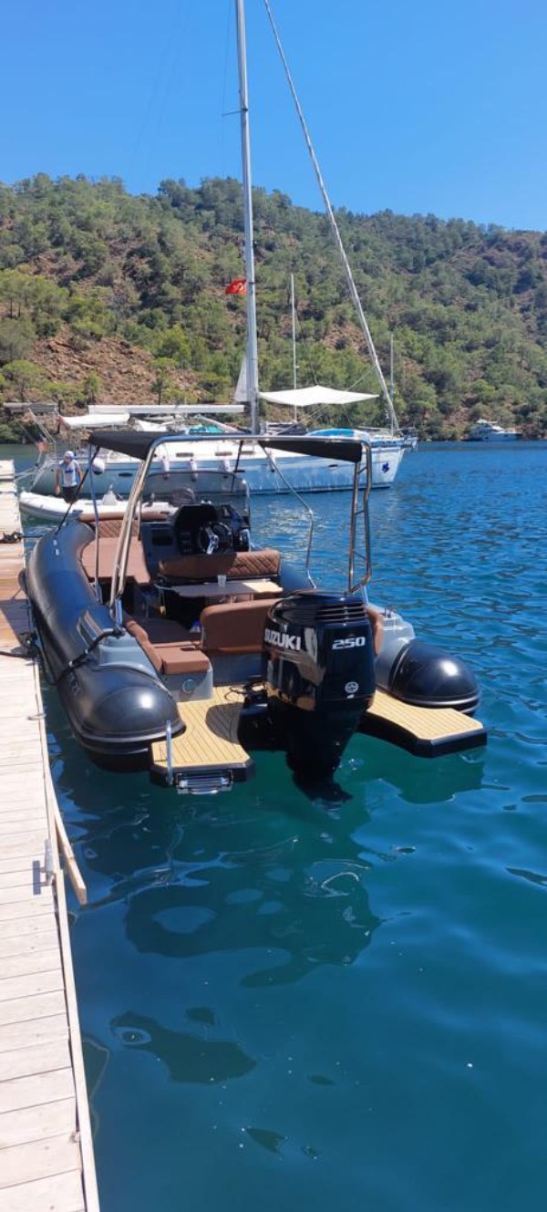 2022 SALPA SOLEIL 23