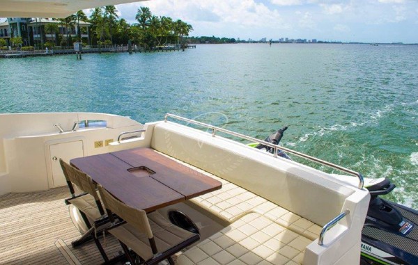 2012 AZIMUT 53 FLY