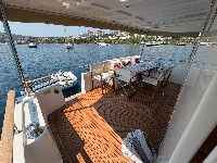2011 BENETEAU SWIFT TRAWLER 52 - Küçük Resim