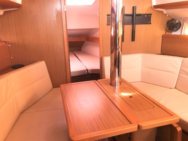 2010 JEANNEAU SUN ODYSSEY 36 I 