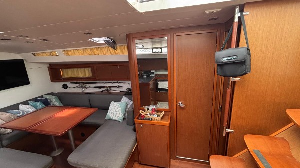 2014 BENETEAU OCEANIS 48