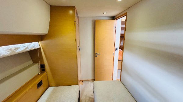 2013 PRESTIGE 500 FLY