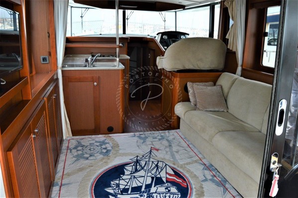 2015 BENETEAU SWIFT TRAWLER 44